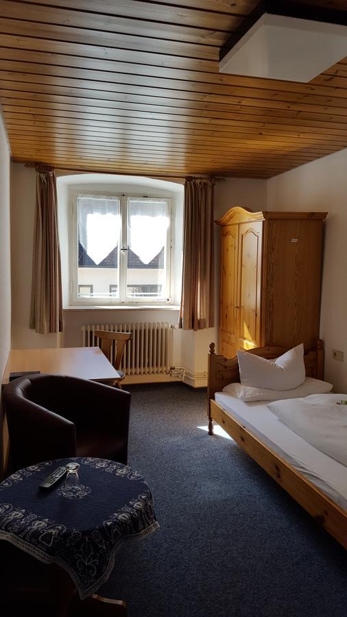 Schwarzwaldgasthof Baren Otel Titisee-Neustadt Dış mekan fotoğraf