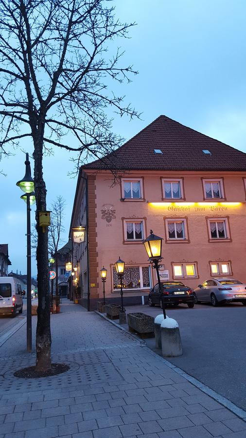Schwarzwaldgasthof Baren Otel Titisee-Neustadt Dış mekan fotoğraf