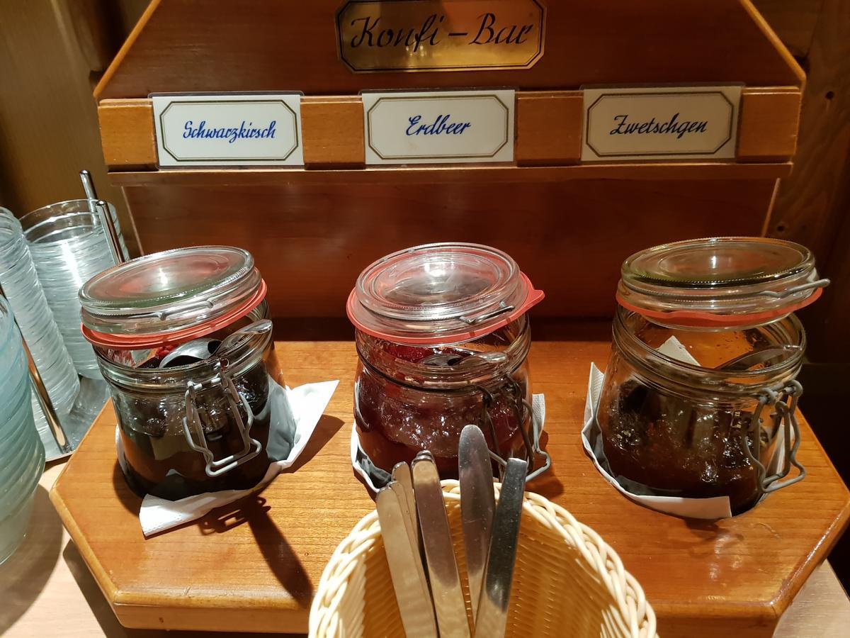 Schwarzwaldgasthof Baren Otel Titisee-Neustadt Dış mekan fotoğraf